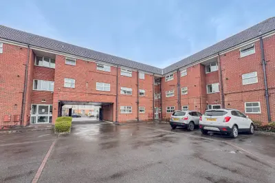 Flat 5, 216 Victoria Road East, Leicester, LE5 0LF
