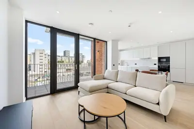 Carnwath Road, London, SW6 3FA