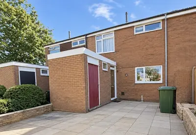 Mole Court, Epsom, KT19