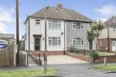 Dinnington Road, Worksop, S81