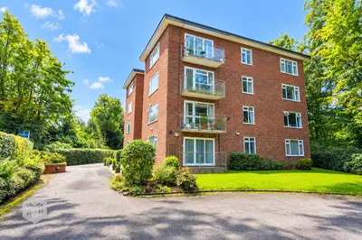 Chatsworth Road, Worsley, Manchester, M28 2WR