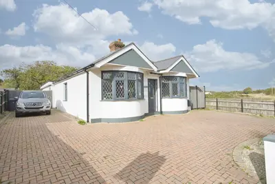 Winehouse Lane, Capel-le-Ferne, CT18
