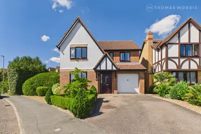 Sparrowhawk Way, Hartford, PE29