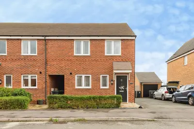 Hopwood Road, Gedling, NG4