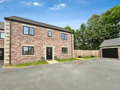 Rocking Horse Drive, Pickhill, YO7