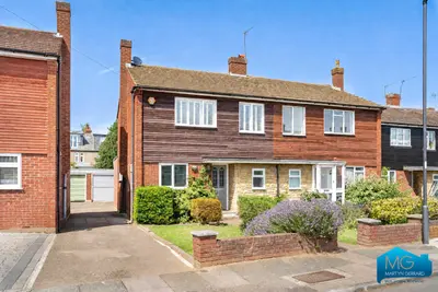 Beverley Close, London, N21