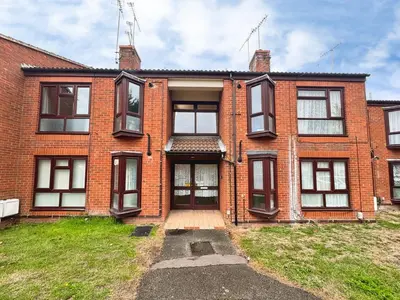 Kingsway, Dunstable, LU5