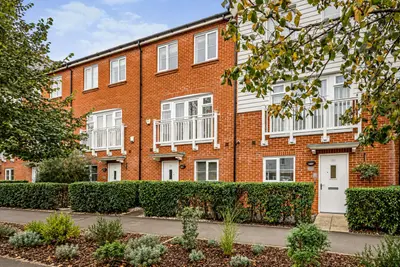 Chequers Avenue, High Wycombe, HP11