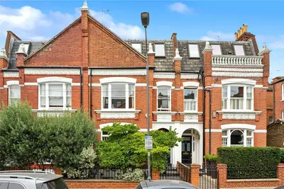Chiddingstone Street, Peterborough Estate, Fulham, London, SW6 3TG