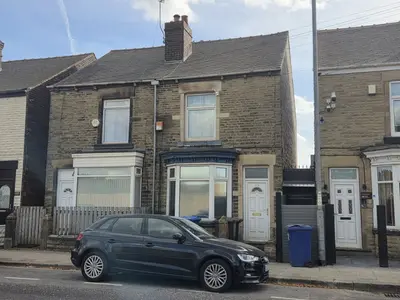 Doncaster Road, Goldthorpe, S63