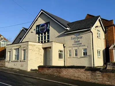 Newton Road, DE55