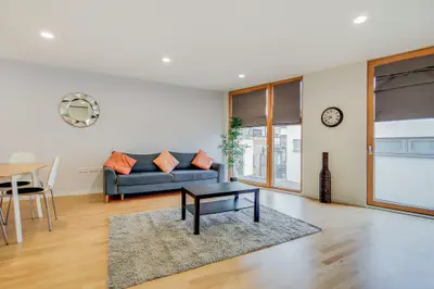 Flat 3 Solstice Point, 86 Delancey Street, London