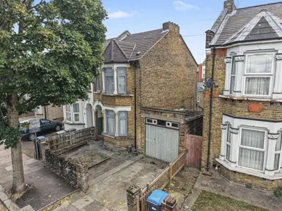 Mandeville Road, Enfield, EN3