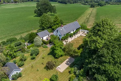 Highfield Lane, Thursley, GU8