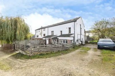 Fryston Lane, Knottingley, WF11