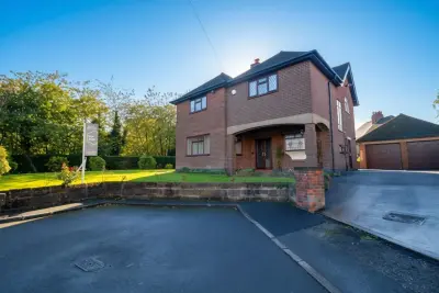 Minden Grove, Sneyd Green, ST6