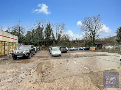 Wood End Gardens, Northolt