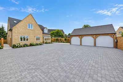 Brington Road, Long Buckby, NN6