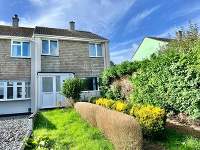 Churchill Walk, Saltash, PL12
