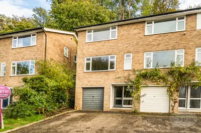 Valley View, Godalming, GU7