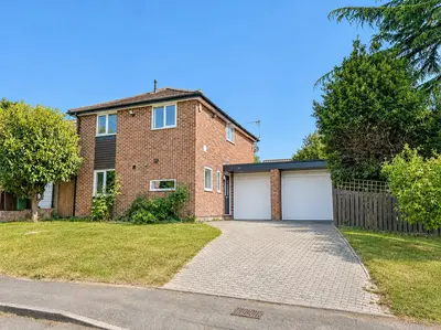 Drumaline Ridge, Worcester Park, KT4 7JT