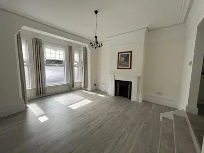 Burton Road, Derby, DE23