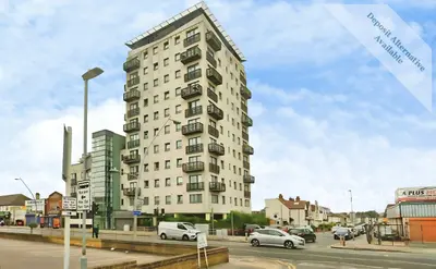 High Road, Chadwell Heath, RM6