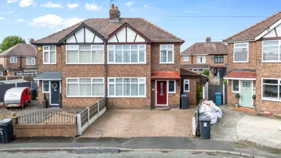Smith Crescent, Warrington, Warrington, WA2 8EN