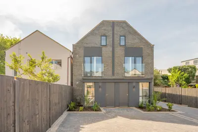 44A Victoria Road, Barnet