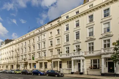 Flat 10, 105 Belgrave Road, London