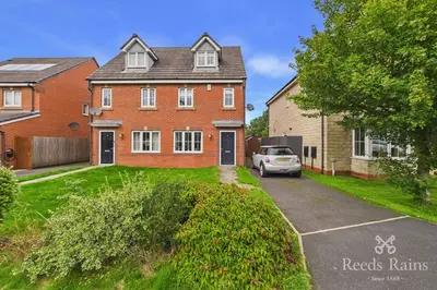 Oak Leaf Drive, Bamber Bridge, Lancashire, PR5