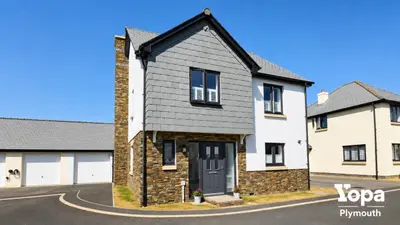 Clover Park, Plymouth, PL8