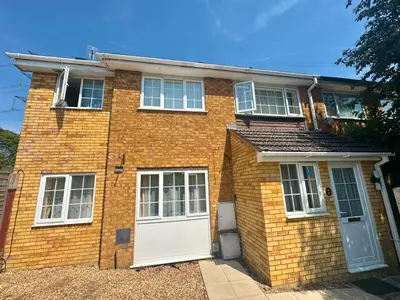 Therfield Walk, Houghton Regis, Dunstable, Bedfordshire, LU5