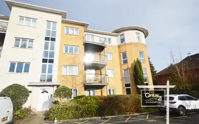 Rosida Gardens, Southampton, SO15