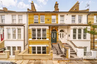 Lothair Road, W5