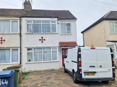 St. Pauls Avenue, Harrow