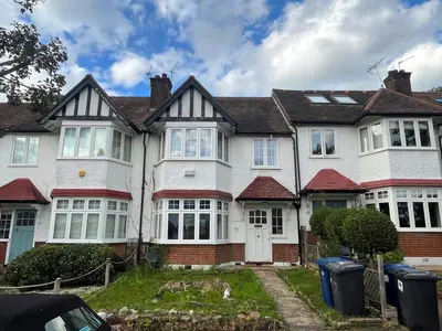 Summerlee Gardens, East Finchley, N2