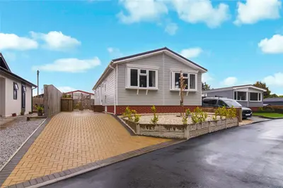 Neilston, Glasgow, G78