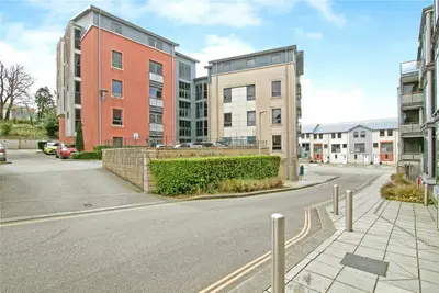 Tresawya Drive, Truro, TR1