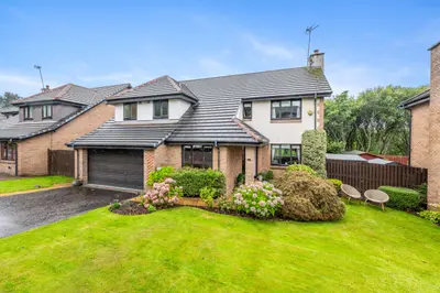 18 Sherbrooke Gardens, Pollokshields, G41 4HU
