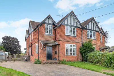 Blackhall Cottages, Blackhall Lane, Sevenoaks, Kent, TN15 0HT
