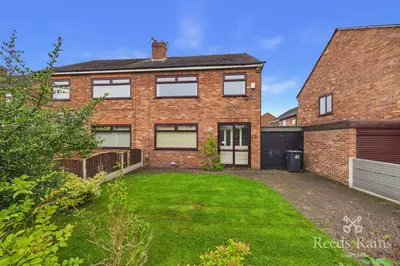 Ash Lane, Widnes, WA8