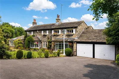 Long Causeway, Leeds, LS16