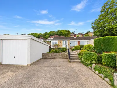 Glanwern Avenue, Newport, NP19