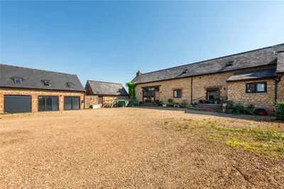 High Barn, Hungate End Farm, MK19
