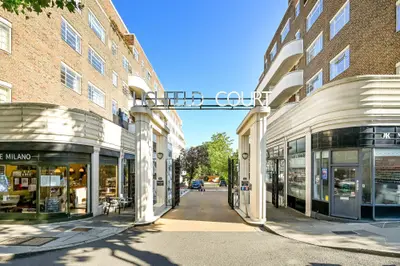142 Lichfield Court, Sheen Road, Richmond