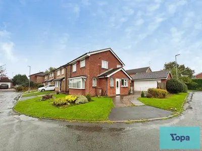 Rylestone Close, Meir Park, ST3