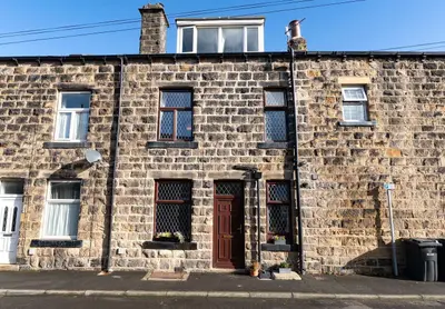 Kerry Street, Horsforth, LS18