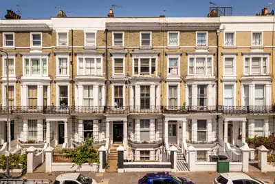 Holland Road, London, W14