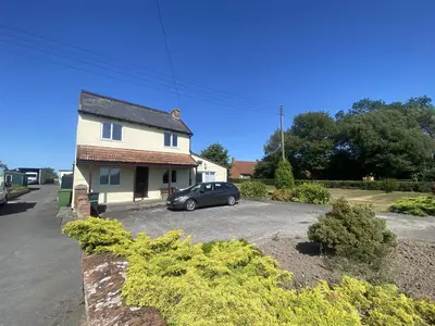 The Olde Stores & Bakery Stathe Road, Burrowbridge, Somerset TA7 0RY